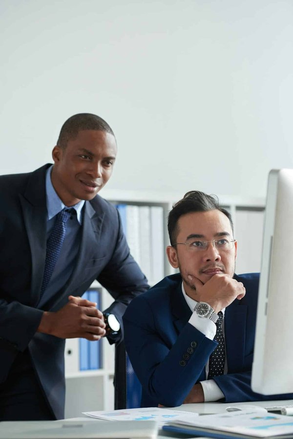 Quelle technologie choisir pour un monitoring constant de la qualité de l'eau de piscine?